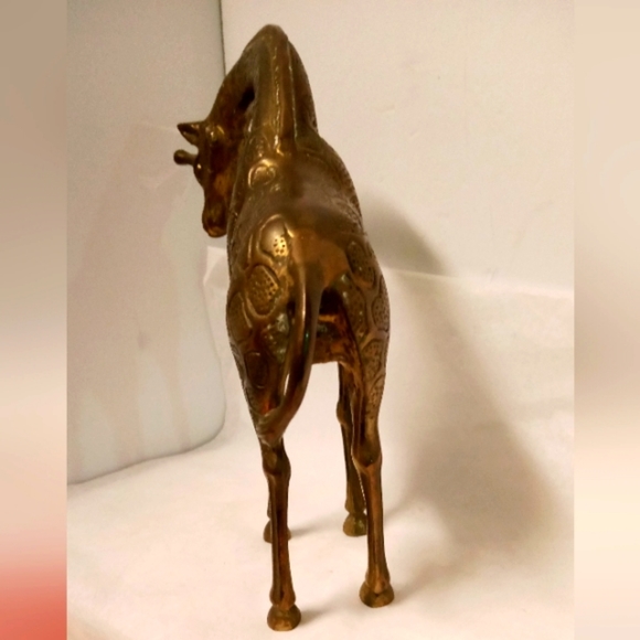 Mid-Century Giraffe Solid Brass 8.75"w X 2.38"d X 8.25"h - Picture 6 of 8